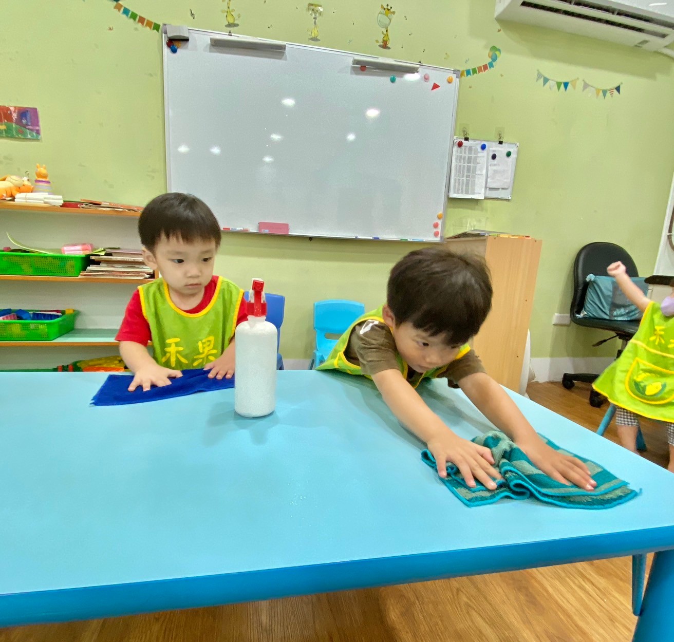 幼幼蒙特梭利生活課程