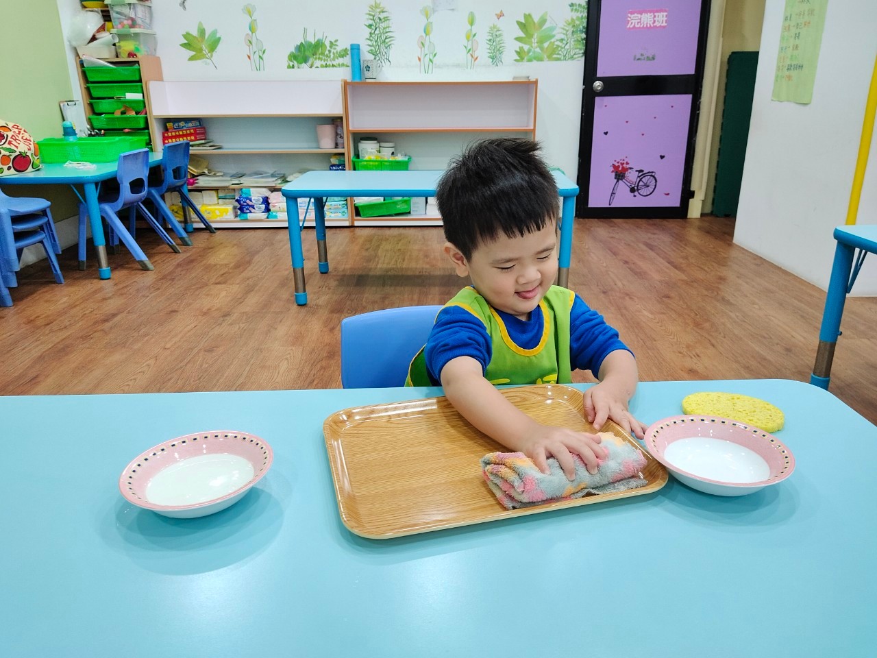 幼幼蒙特梭利生活課程