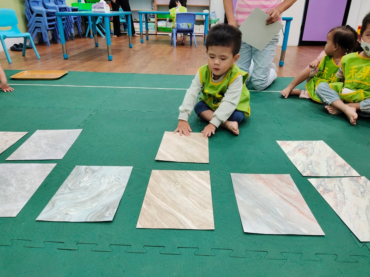 幼幼蒙特梭利感覺課程