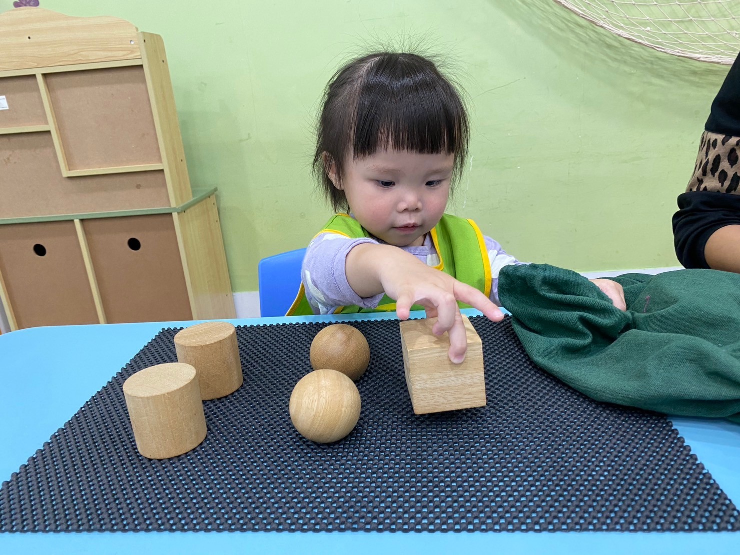 幼幼蒙特梭利感覺課程