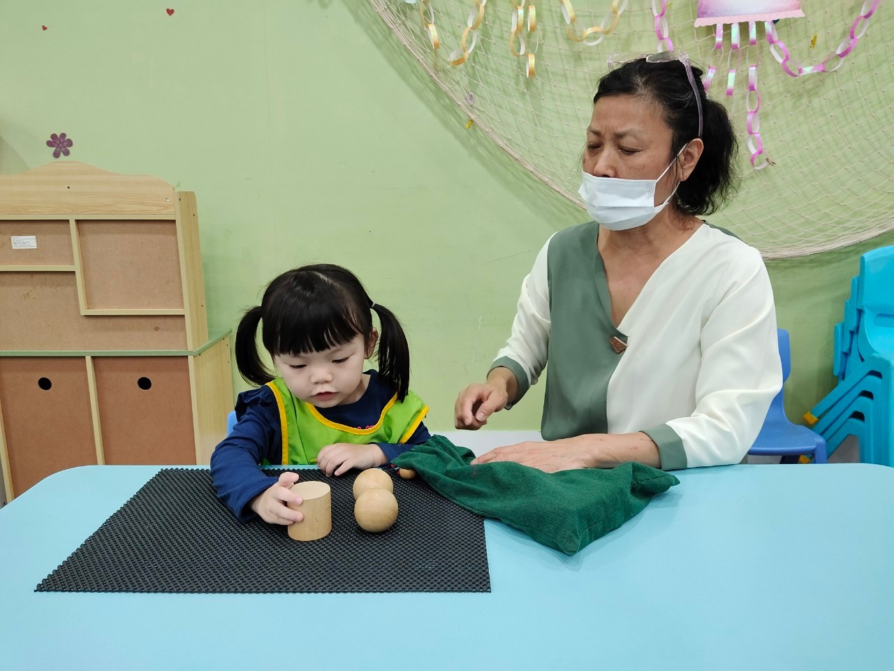 幼幼蒙特梭利感覺課程