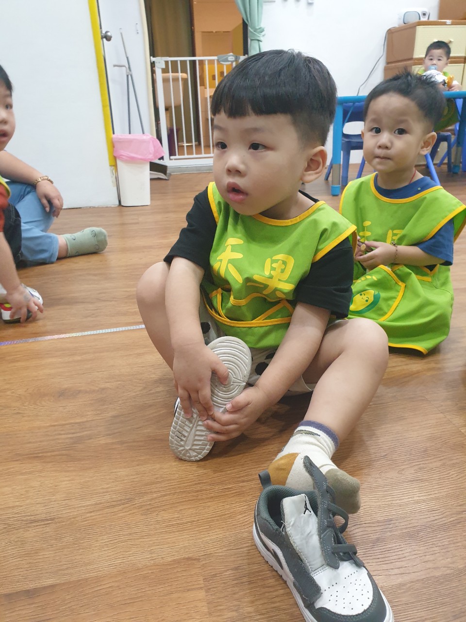 禾果小小新生上學去