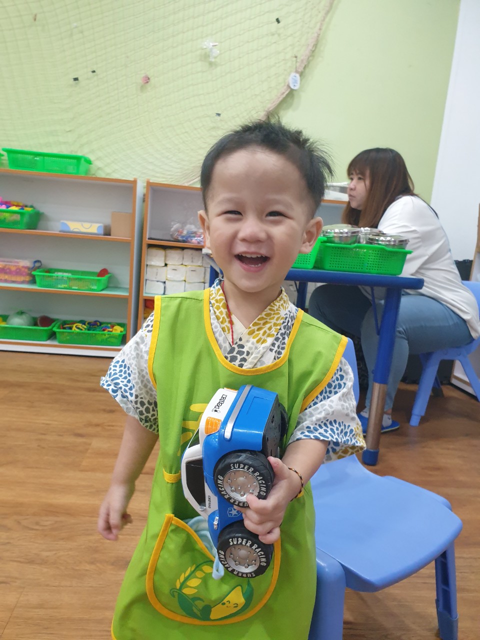 禾果小小新生上學去