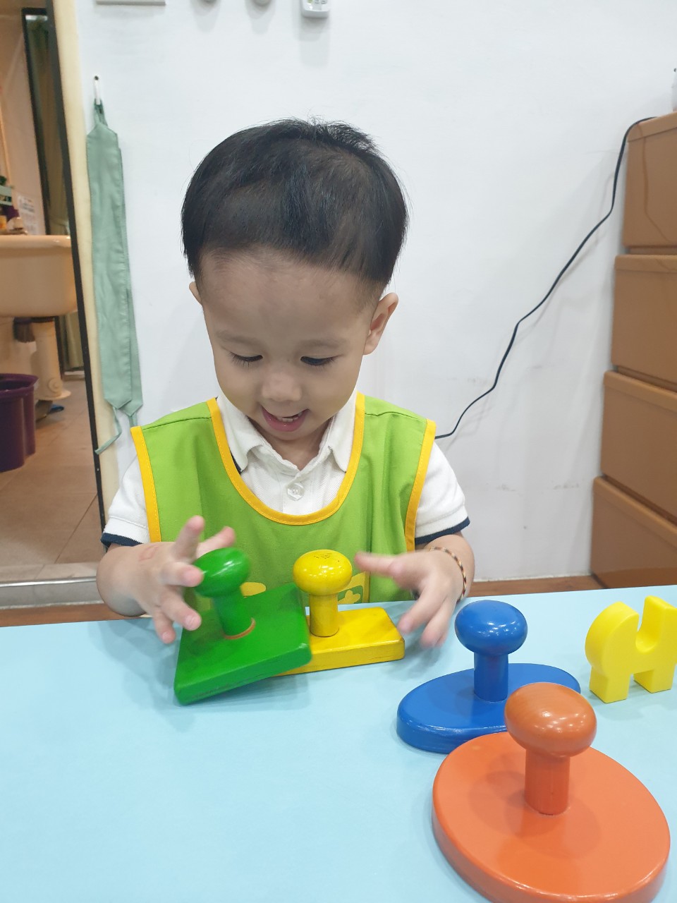 禾果小小新生上學去