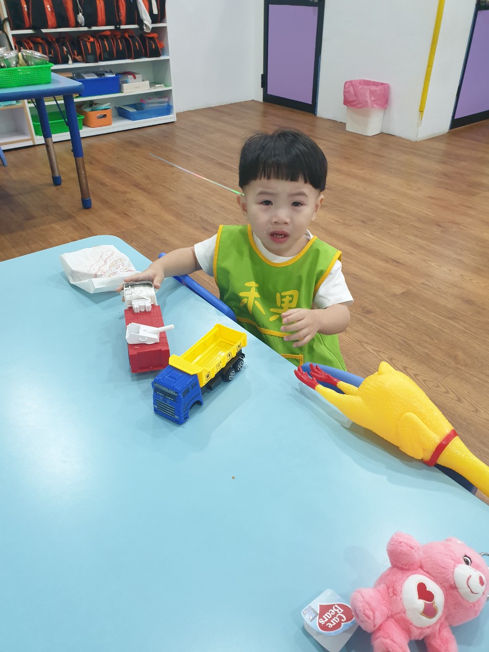 禾果小小新生上學去