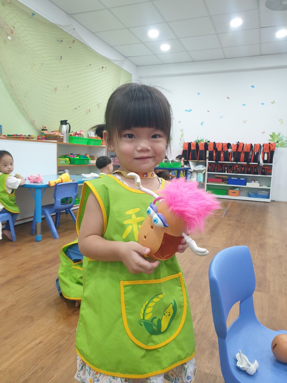 禾果小小新生上學去