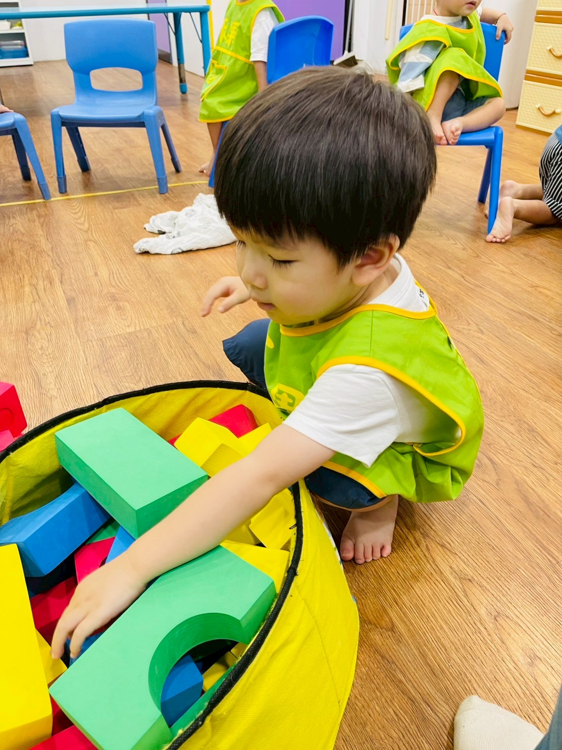 禾果小小新生上學去